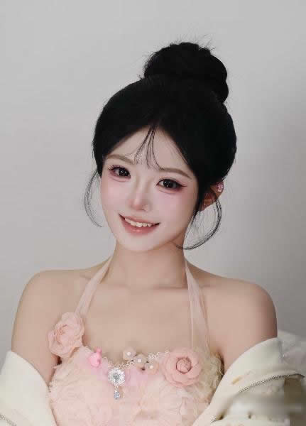 3年经验化妆师找夜店化妆造型工作-求职形象展示图1