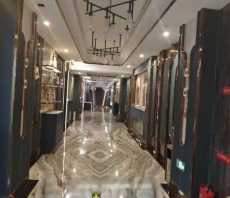 中包厢聚会首选预订赠送精美小吃果盘-环境展示图1
